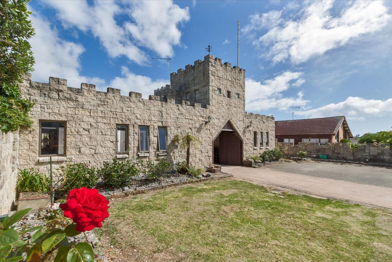 Unique Castle In Aucklandヴィラ エクステリア 写真